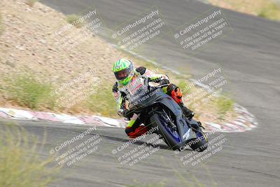 media/Jun-04-2022-WERA (Sat) [[b852bbbd55]]/Race 9 LW Twins Superbike V6 LW D Superstock/